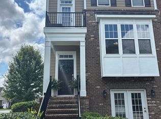 9232 Wooden Rd, Raleigh, NC 27617