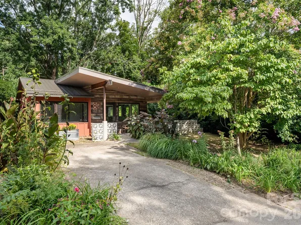 82 Mount Clare Ave, Asheville, NC 28801