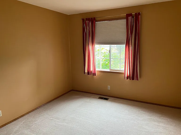 23713 NE 25th Way — Photo 15