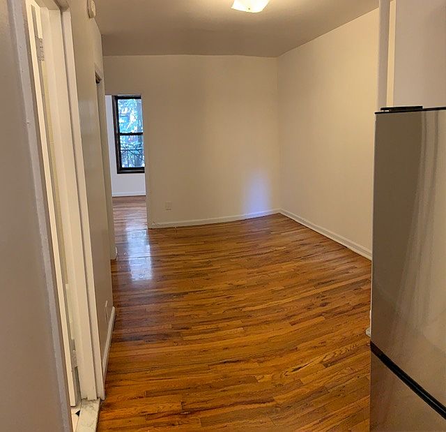 1st image of 341 E 65th St #Re4