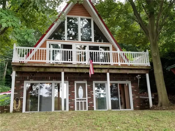 32084 Wooddale Dr, Hanoverton, OH 44423