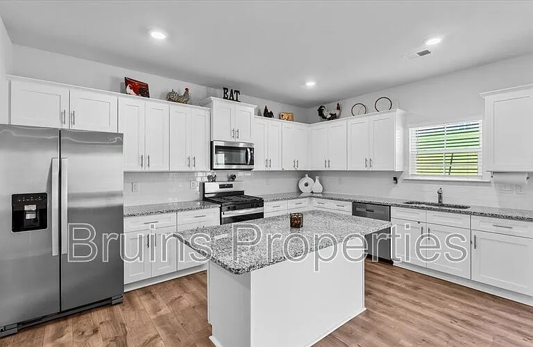 349 Willowbrooke Way — Photo 7