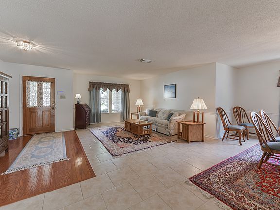 4th image of 2539 Chasefield Dr