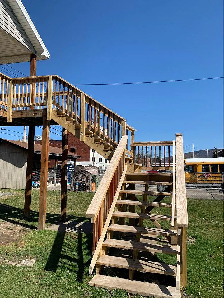 209 Church Rd — Photo 1