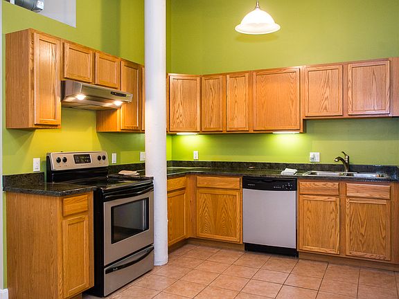 5th image of 1117 Douglas Ave Unit 108