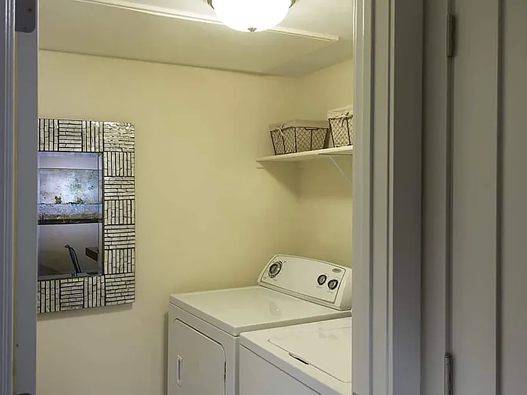27 Seventy Five Mesa Verde — Photo 18