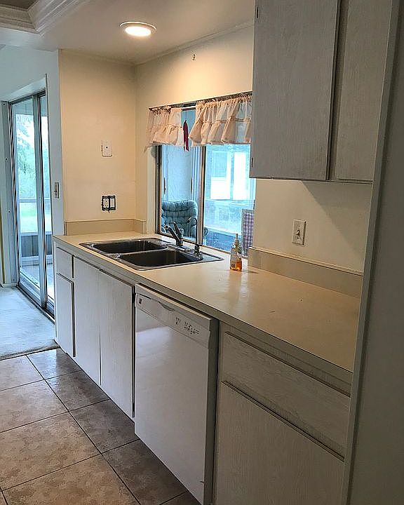 2nd image of 5781 Littlestone Ct #3
