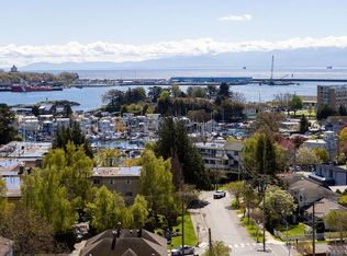 899 Esquimalt Rd #602, Esquimalt, BC V9A3M5