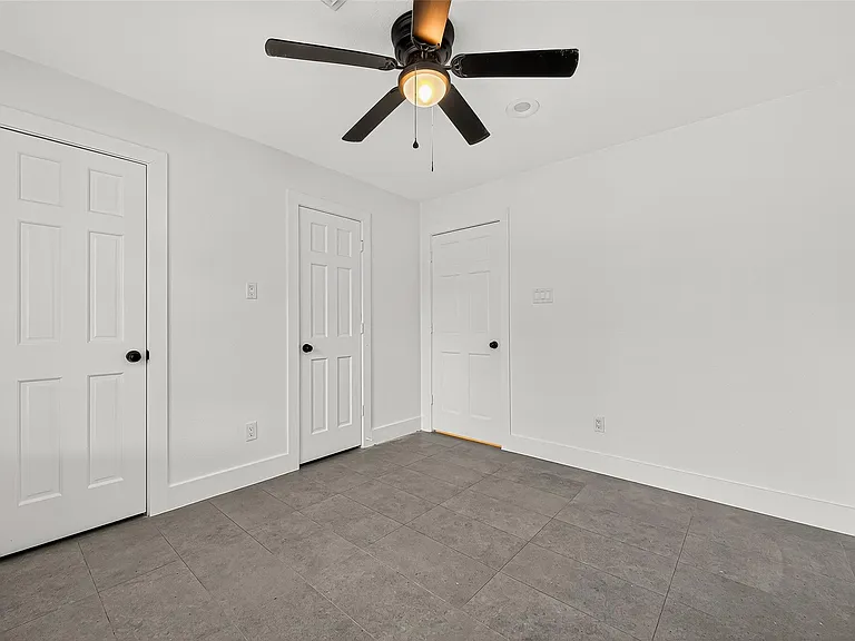 11507 Oak Valley Dr — Photo 36