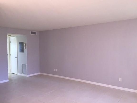 5th image of 37 Vista Gardens Trl