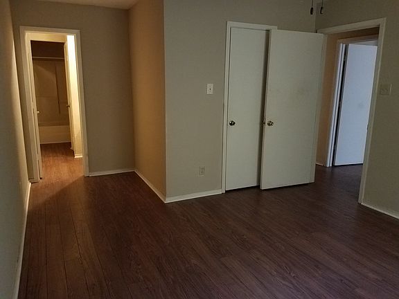 5th image of 124 S McKown Ave APT B