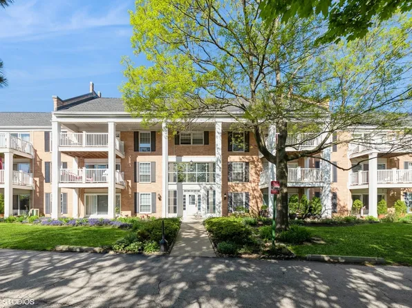 5500 Carriageway Dr APT 206C, Rolling Meadows, IL 60008