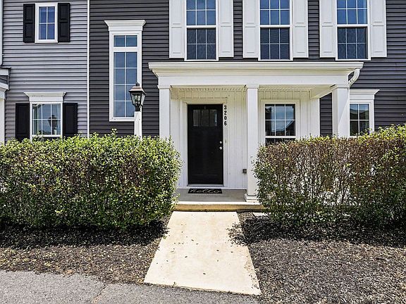 4th image of 3206 Concord Way