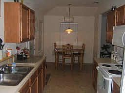 5th image of 1933 Sampsell Dr