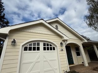 724 Cedar St, San Carlos, CA 94070