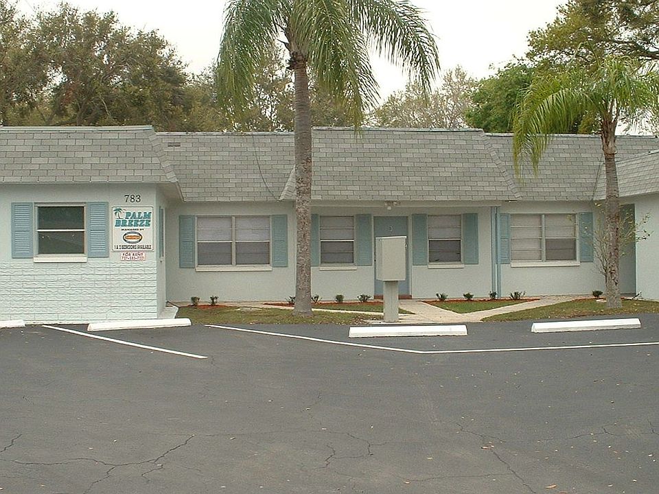 2nd image of 303 10th Ave W #Apartment
