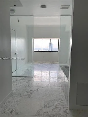 480 NE 31st St #2403 — Photo 13