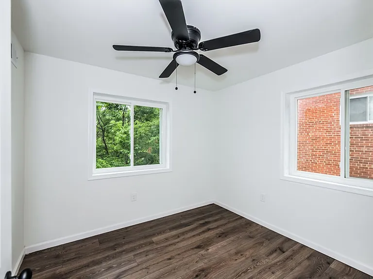 4016 Livingston Rd SE — Photo 24
