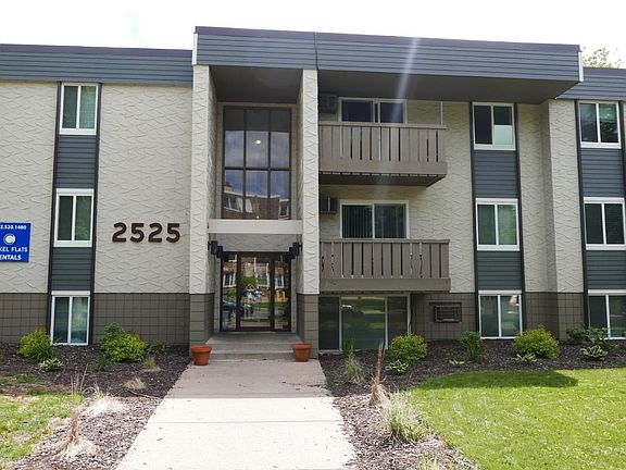 5th image of 2525 Blaisdell Ave S #205