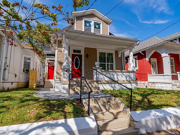 4th image of 1216 S Jackson St