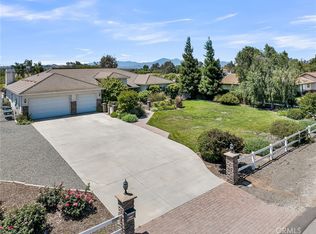 18097 Roberts Rd, Riverside, CA 92508