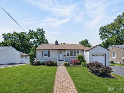 421 Melrose Ave, Middlesex, NJ, 08846
