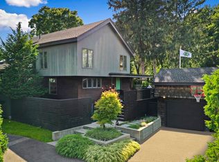 800 Humphrey St, Swampscott, MA 01907