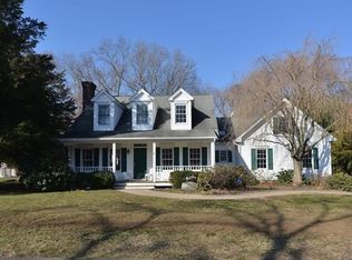 41 Edinburgh Ln, Madison, CT 06443
