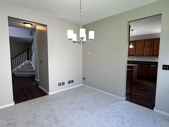 3rd image of 24319 Linden Ln