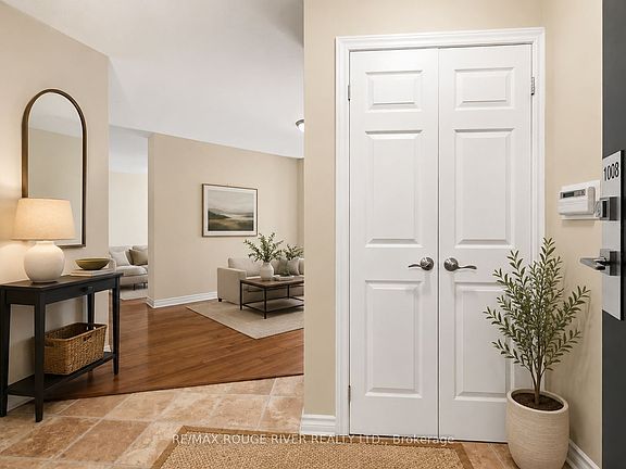 2nd image of 3650 Kaneff Cres #1008