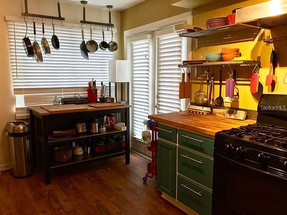 5th image of 1730 Deanna Dr #1