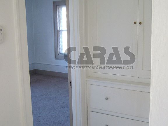 4th image of 602 S Orange St