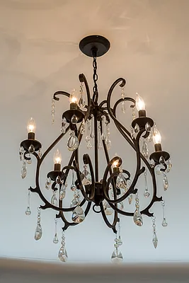 Rented by Dixon Advisory USA Inc. | media 119