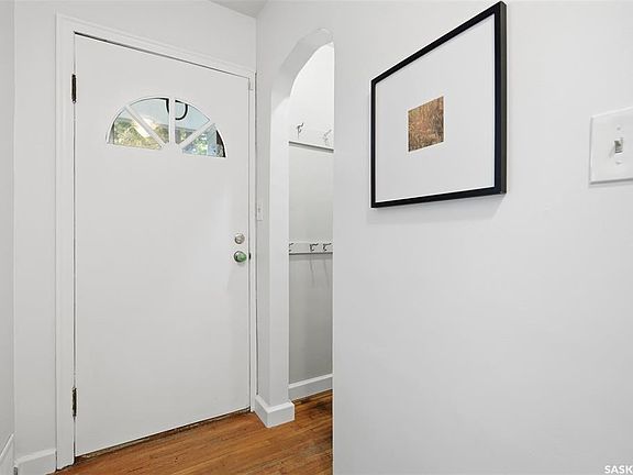 3rd image of 1318 B AVENUE N