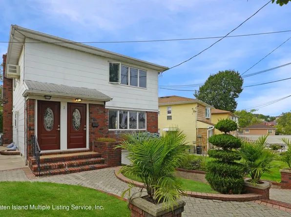 2 Holly St, Staten Island, NY 10304