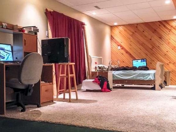 2nd image of 14875 Timber Ln