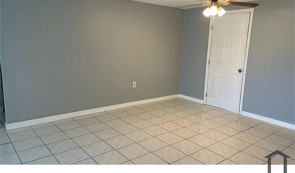 7205 Westcott Dr — Photo 8