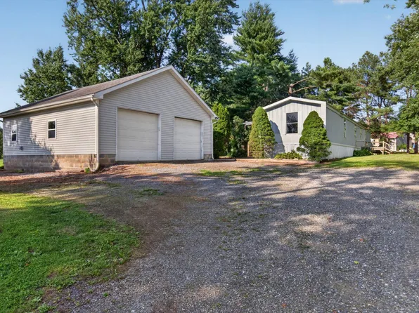 206 Lost Hollow Rd, Dillsburg, PA 17019