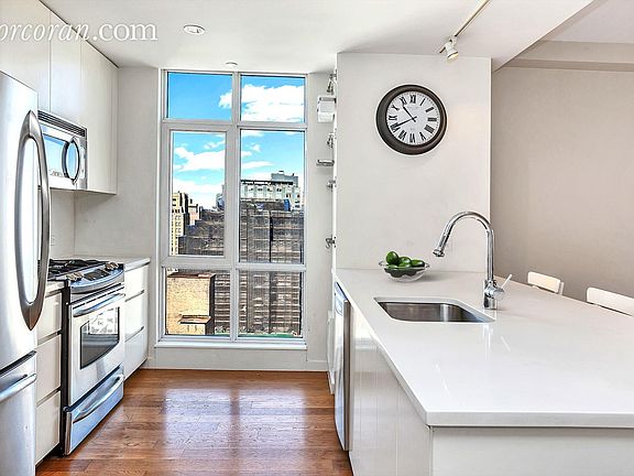 4th image of 189 Schermerhorn St APT 16E