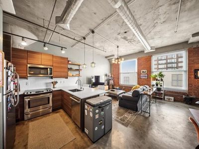 2029 Wyandotte St APT 308, Kansas City, MO, 64108