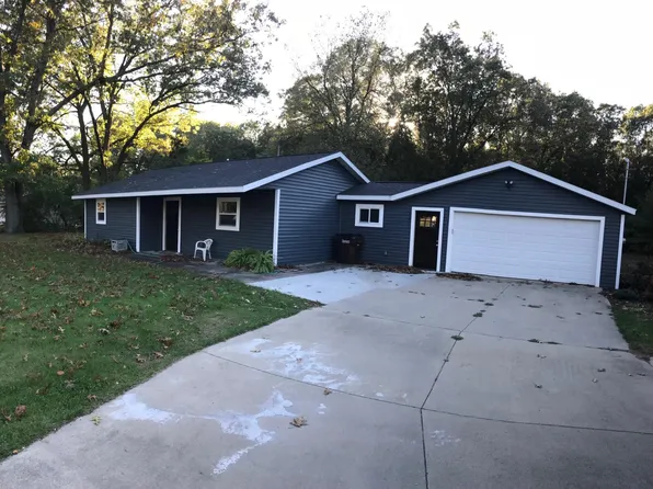 6152 Marsh Rd, Shelbyville, MI 49344