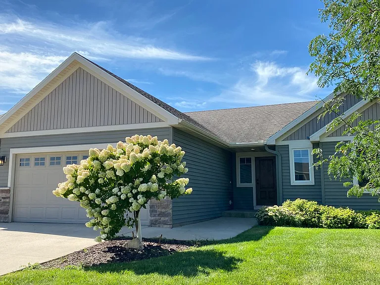 3109 Tamarack Ln SE — Photo 44