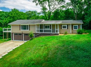 6582 Fairview Rd, Hixson, TN 37343