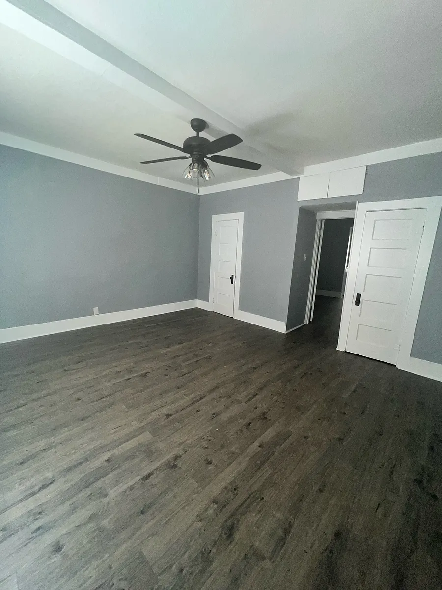Building Photo - 732 W Richard Ave #1