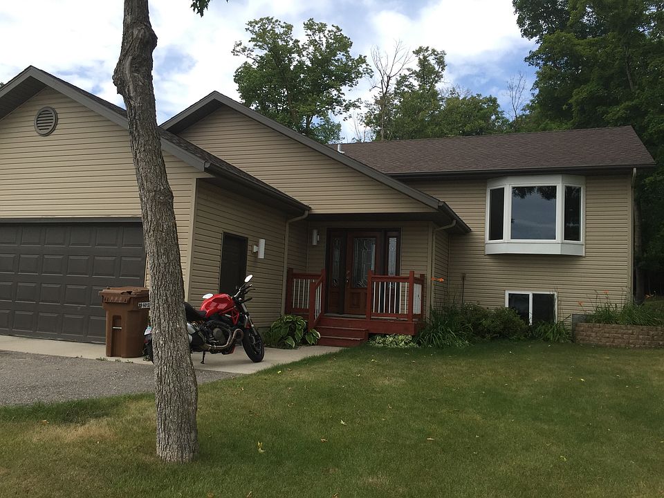 1st image of 1305 Bayridge Dr