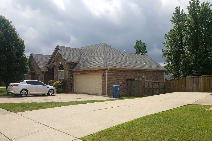 2nd image of 503 Grant Dr