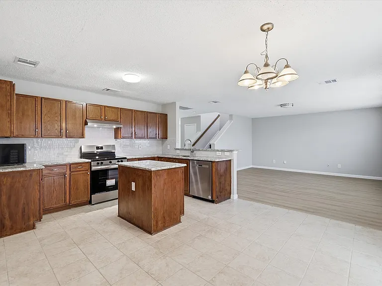 2308 Shadabury Dr — Photo 14