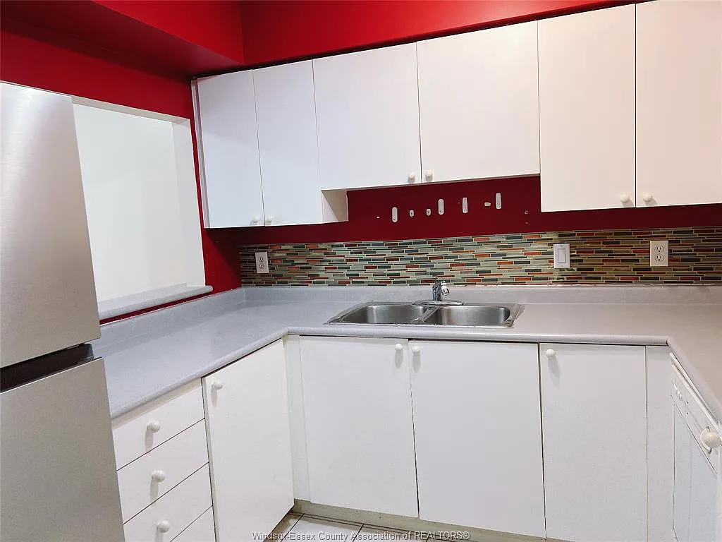 2 bed, $2,450 — Photo 4