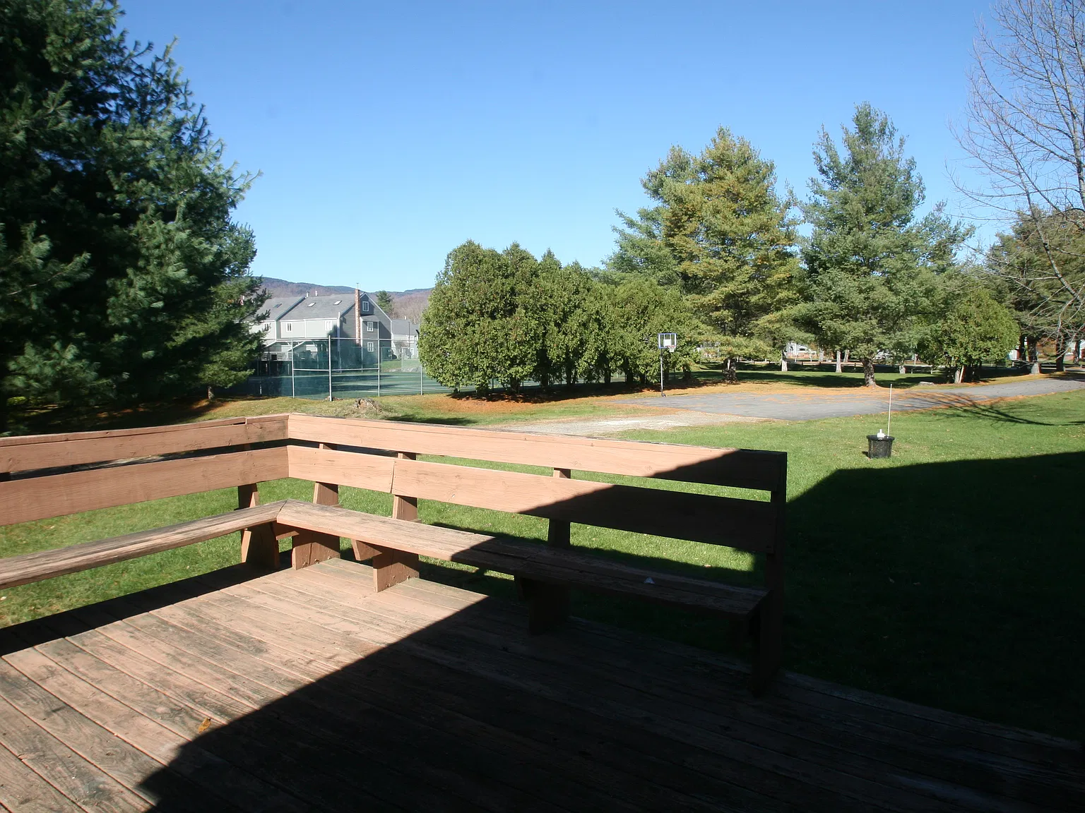3 bed, 1264 sqft, $2,300 — Photo 2