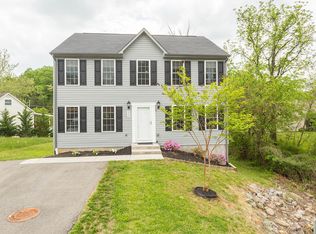 3375 Green Ridge Ct, Roanoke, VA 24019